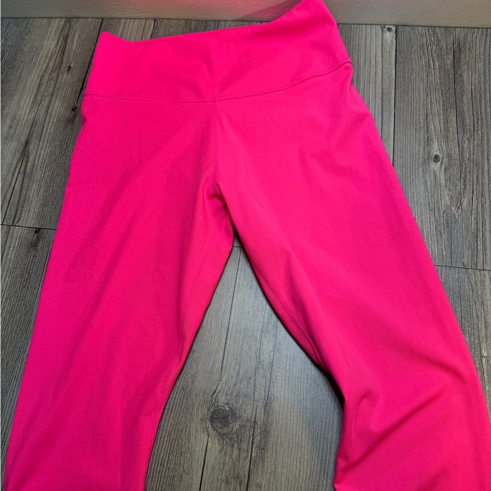 Nike Dri-Fit Mid Rise 7/8 Leggings Women’s Size Small Athletic Pants Hot Pink